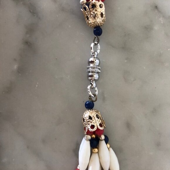 HONG KONG Red White Blue Lucite Bead 6 Strand Vintage Necklace - Picture 10 of 15